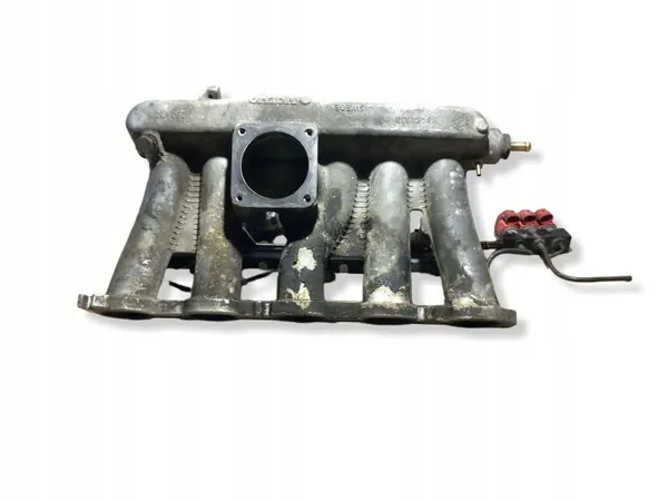 Colector de admisión Volvo OE usado OEM 09488033 image 2