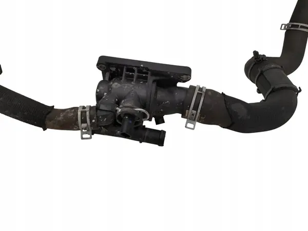 Renault Megane IV Carcaça do Termostato 1.5 Blue 110608920R image 3