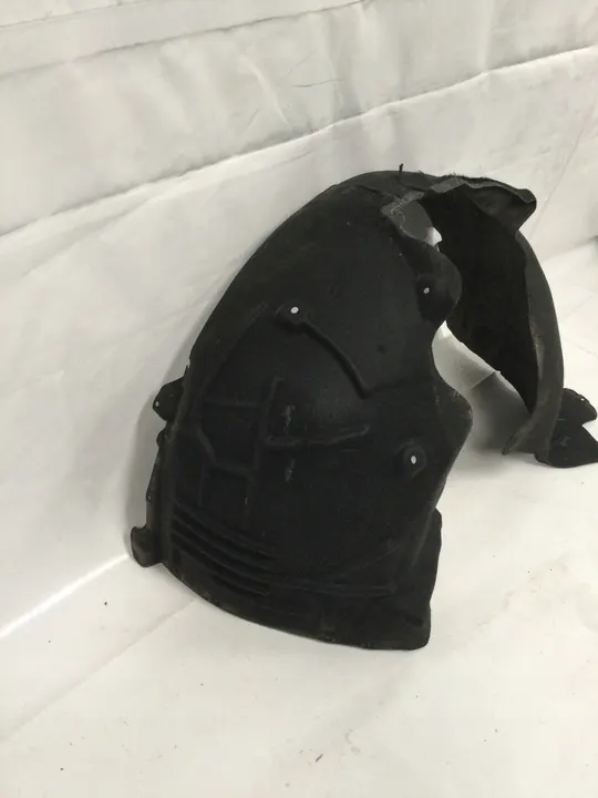 Audi OE 4K0821172Q Front Wheel Arch Right image 2