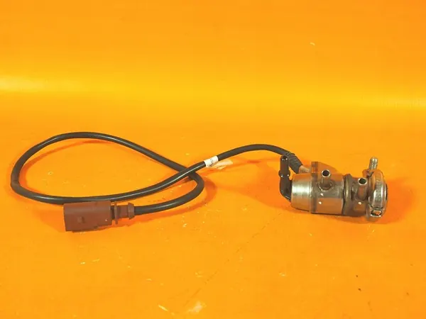 OEM 04l131113h AdBlue-suutin Audi A5 8T:lle image 7