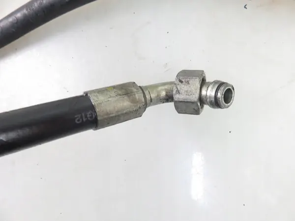 Tuyau d'huile hydraulique image 5
