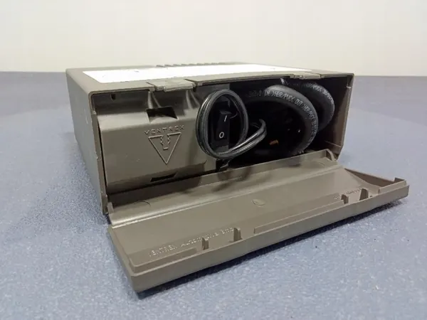 Audi A4 B6 Däckkompressor OEM 8D0012615C image 4