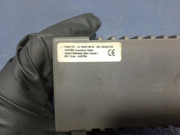 Audi A4 B6 Däckkompressor OEM 8D0012615C image 5