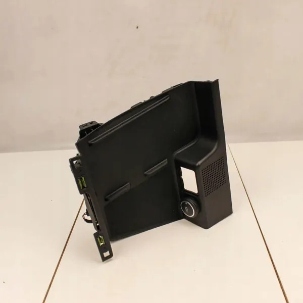 Encendedor salpicadero Ford Kuga II 2020 OEM JX7BA045B90B image 2