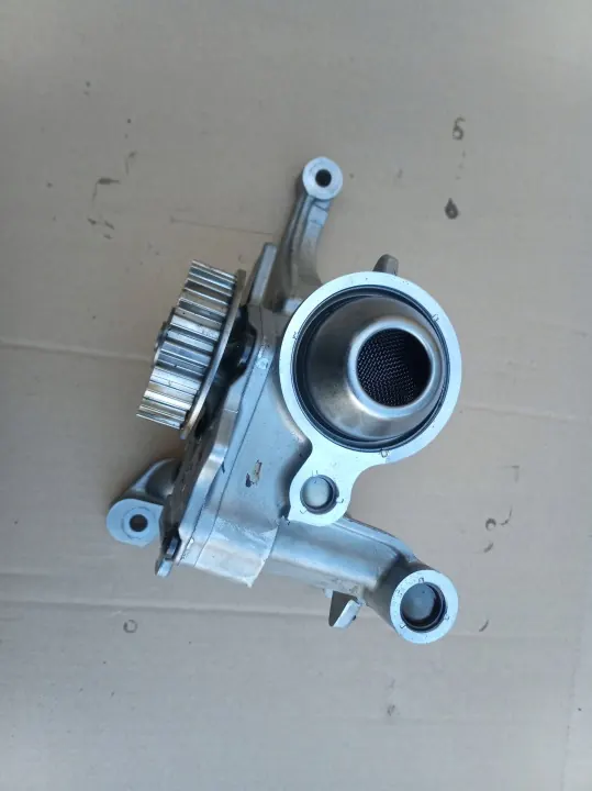 Pompe à huile Ford OE OEM E3BG-6600-DC pour Fiesta MK8 image 3