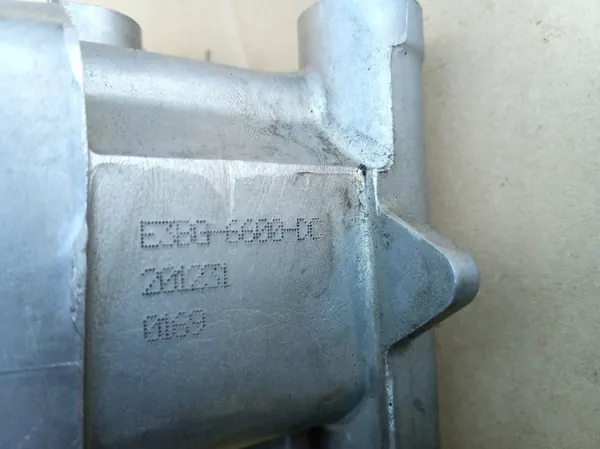 Pompe à huile Ford OE OEM E3BG-6600-DC pour Fiesta MK8 image 4