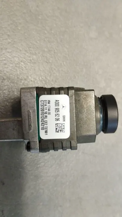 Cámara trasera Mercedes-Benz E W213 A0009056206 image 4