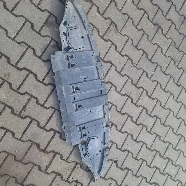 Stötfångarskyddsplåt Renault Twingo III OEM 622352395r image 4