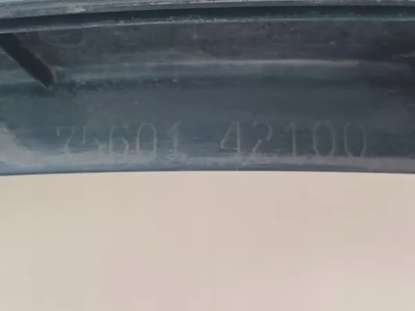 Oikea etulokasuoja TOYOTA RAV4 IV 15-18 OEM 75601-42100 image 9