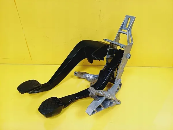 Manuaalinen poljinsarja OEM DRC96215 Audi A4 B6 1.8T image 2
