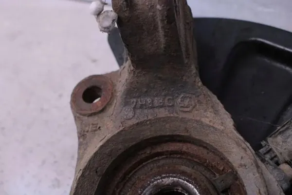 Tirant droit avant OEM 7H88C - Pièce VW d'occasion image 8