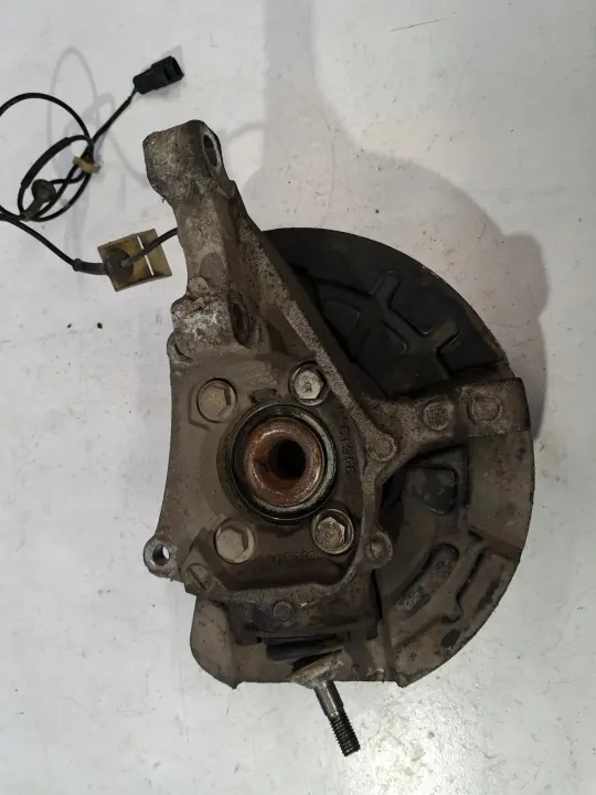 Rechter voorste draagarm OEM 9461944 voor Volvo XC70 image 4