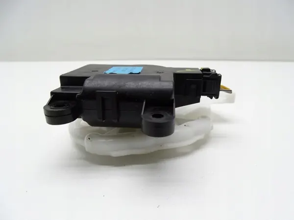 Värmestyrventil OEM 5300265 för Ssangyong Korando image 4