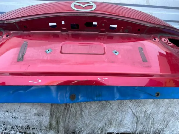 Mazda 3 Heckklappe OEM OOR3522 Gebraucht image 9