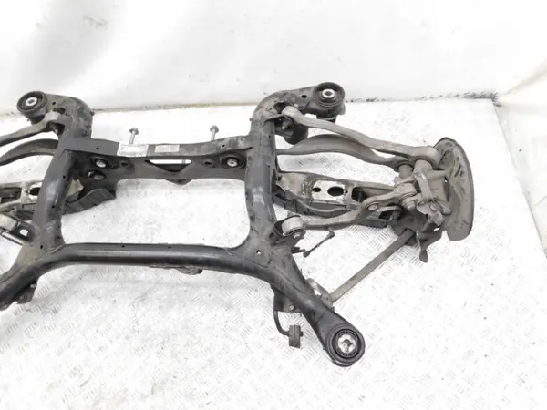 OEM 4M0500025 Hinterachsschwinge - Audi Q7 II image 3