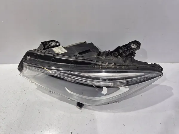 Vasen Xenon-ajovalot Mercedes CLA W117 OEM image 5