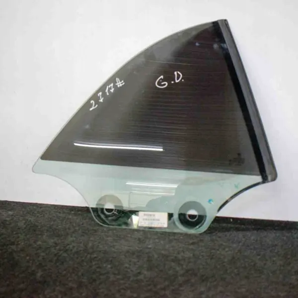 Gebruikt rechter achterruit OEM E000184 BMW 2 Cabrio image 2