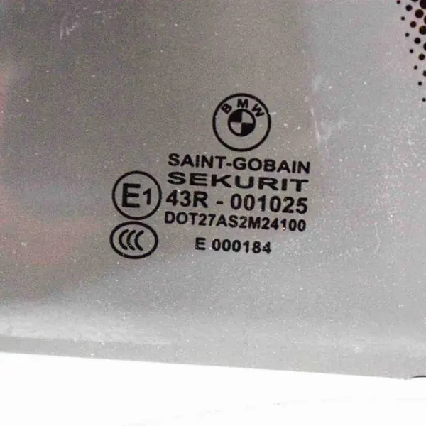 Gebruikt rechter achterruit OEM E000184 BMW 2 Cabrio image 4