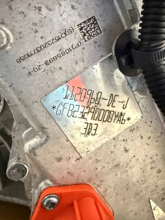 Tesla Model Y Voor Elektromotor OEM 1120960-DE-J image 10