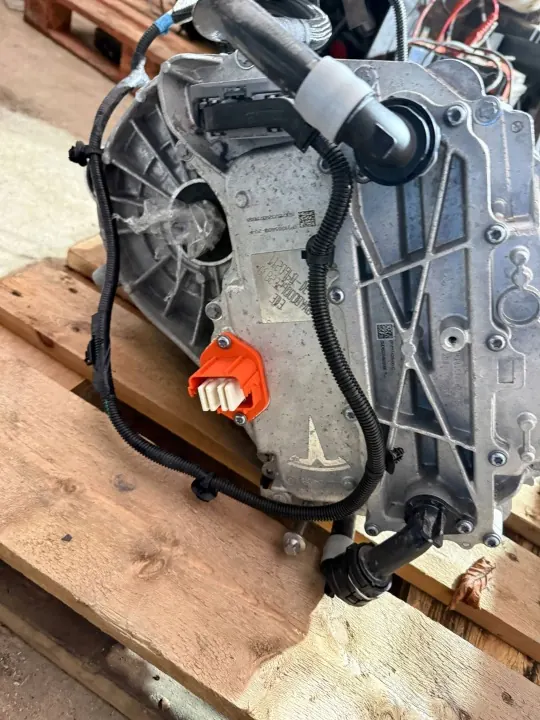 Tesla Model Y Voor Elektromotor OEM 1120960-DE-J image 5