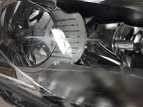 Ajovalot VW Passat CC USA Oikea image 3