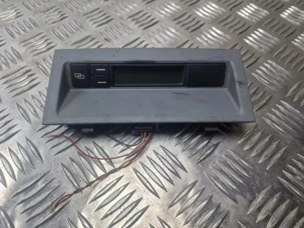VW Touareg Navigationsbildschirm OEM 7L6919044K Gebraucht image 2