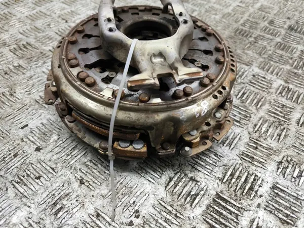 Embreagem Volkswagen Golf VIII 2022 / Kit OEM image 3