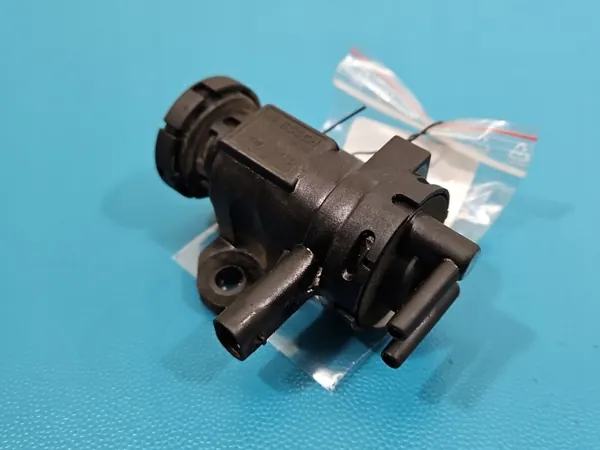 Válvula de vacío OEM 8509323 para BMW X6 E71 3.0D image 2