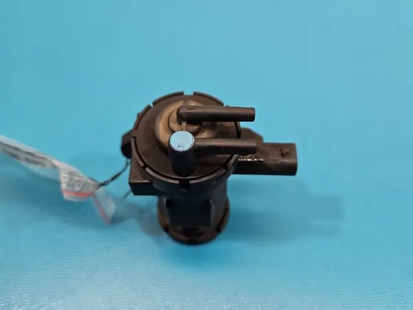 Válvula de vacío OEM 8509323 para BMW X6 E71 3.0D image 4