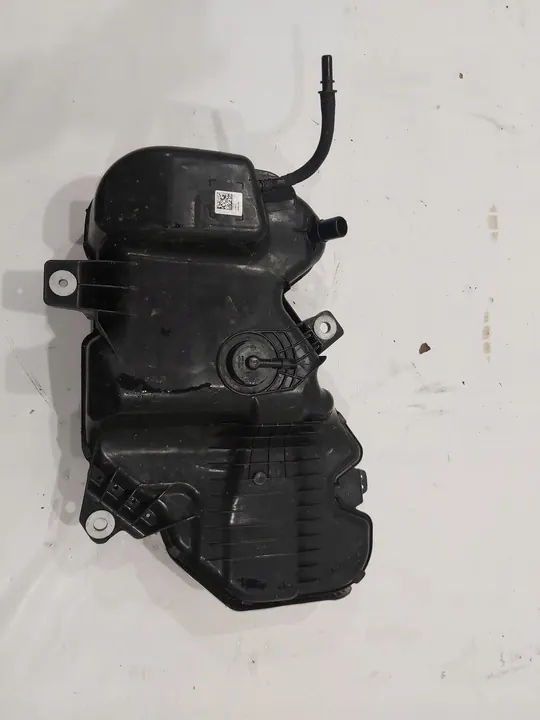 KIA CEED III 2018-22 1.6 CRDI Réservoir image 1