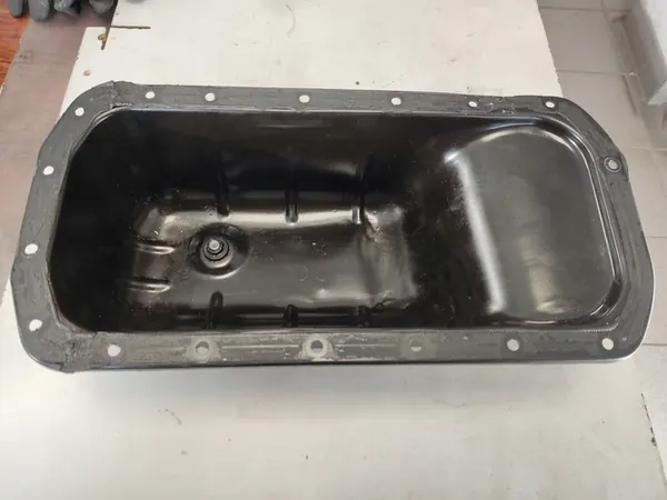 Citroen OE 9813973280 Oljetank image 2