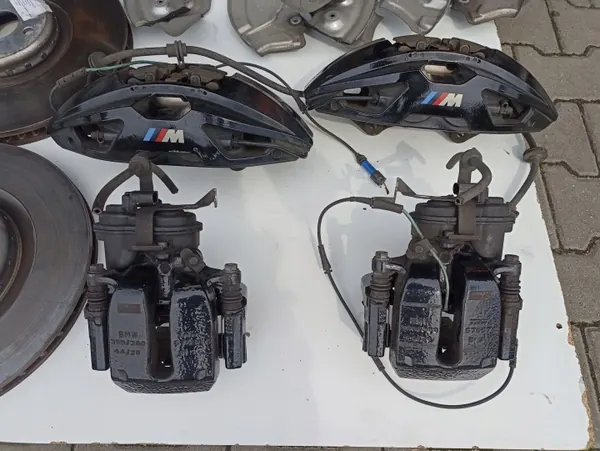 Kit Travão OEM 6887397 Discos Pastilhas BMW 8 image 3