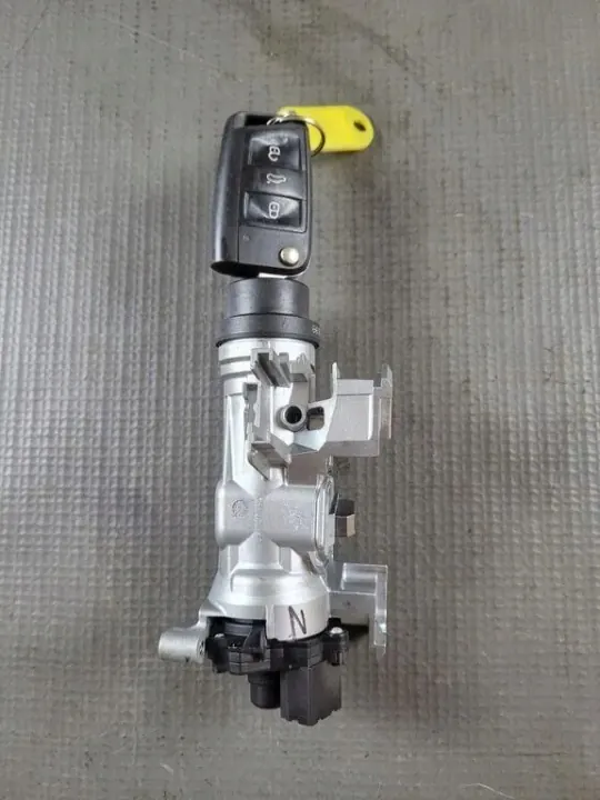 Interruptor de encendido OEM 5E0959752K Skoda Octavia III image 6