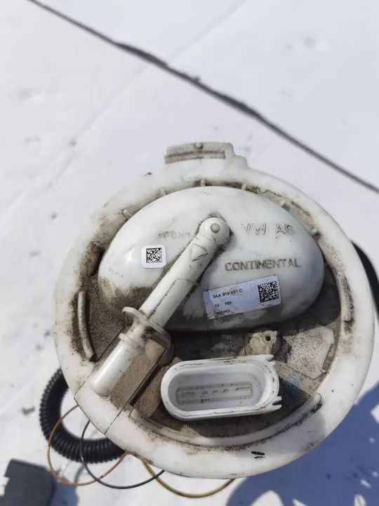 Bomba de combustível Volkswagen PASSAT B7 OE 3AA919051C image 3