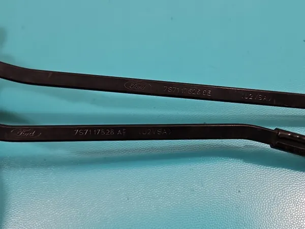 OEM 7S7117526CE Ruitenwisserarm Set Voor Ford image 4