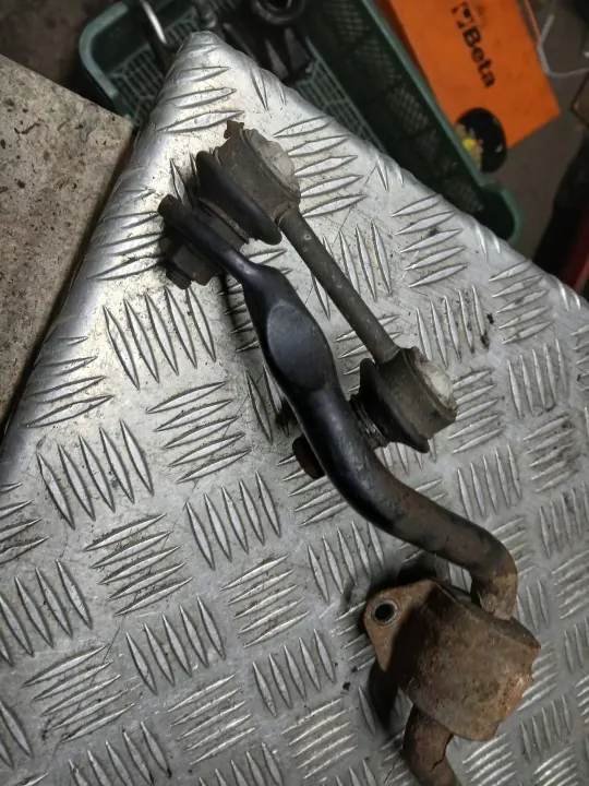 OEM 83edrsbmw framstabiliserarlänk för BMW X3 E83 image 7