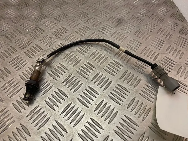 Sonde lambda OEM 8946742170 pour Toyota RAV4 XA50 image 2