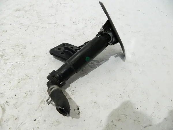 Buse de laveuse gauche Kia Sportage IV 16-21 OEM image 2