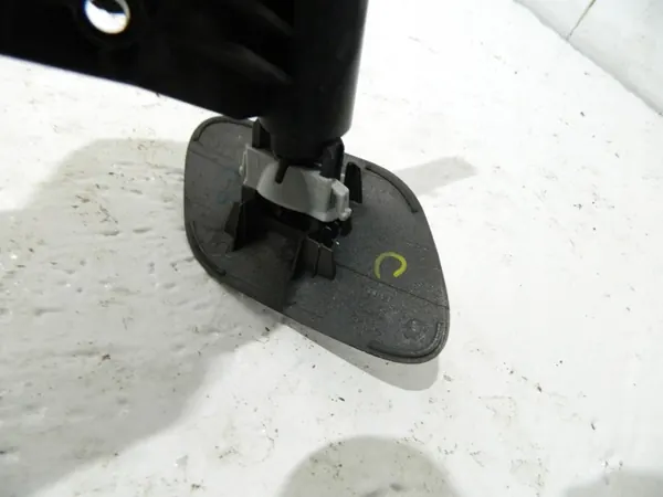 Buse de laveuse gauche Kia Sportage IV 16-21 OEM image 4