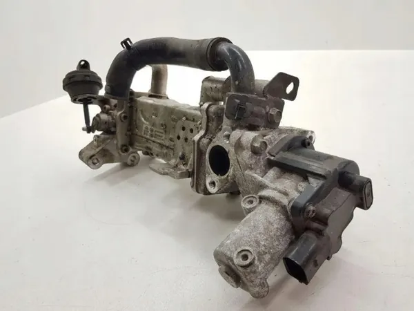 EGR-jäähdytin OEM 284202A850 KIA Sportage 2013 image 2