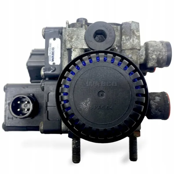 Iveco ECAS-venttiili OEM 81259026240 - Käytetty image 3