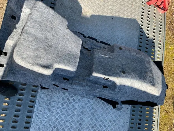 Gebrauchte Teppichmatte OEM 5NB863367E für VW Tiguan image 4