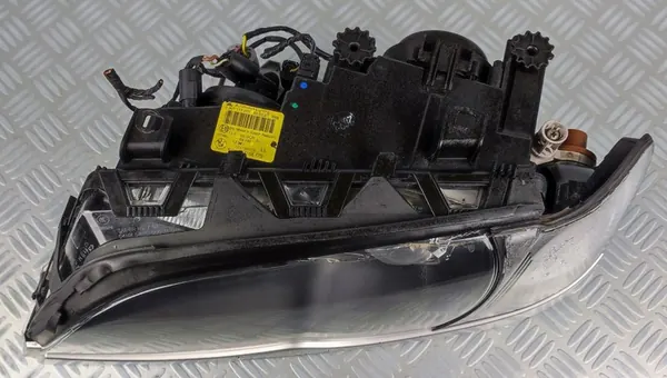 Farol dianteiro esquerdo Xenon BMW 3 E46 LIFT Sedan Kombi image 4