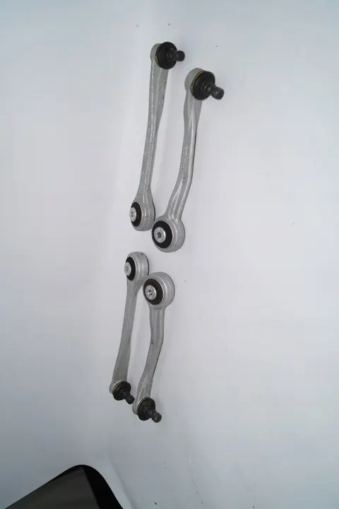 Bracci di Controllo Anteriori AUDI A6 A7 C7 8K0407505R 8K0407506R image 3