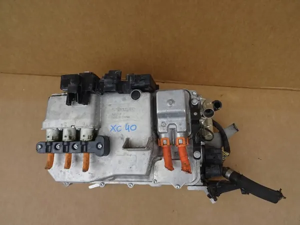 Batería Híbrida Volvo XC40 OEM 42008360 - 1Ah image 2