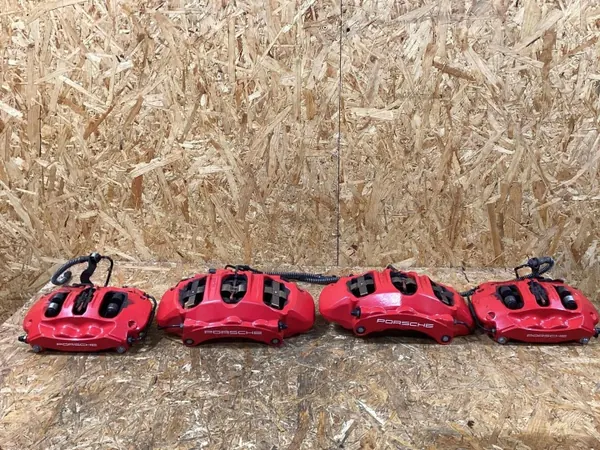 Porsche 911 992 Jarrujousisarja OEM 992615423AK image 2