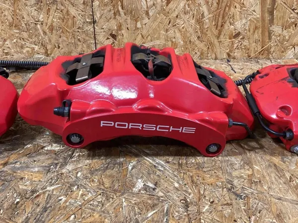 Porsche 911 992 Jarrujousisarja OEM 992615423AK image 8