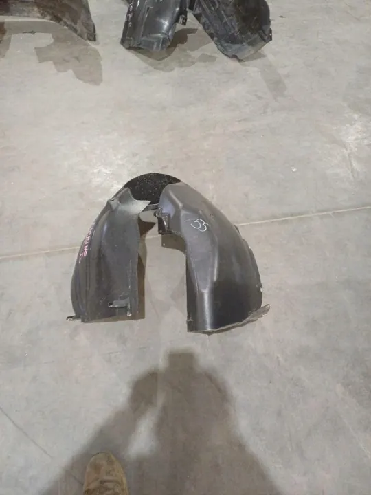 Vasen pyöränkaari OEM 7357096510 Fiat Fiorinolle image 2