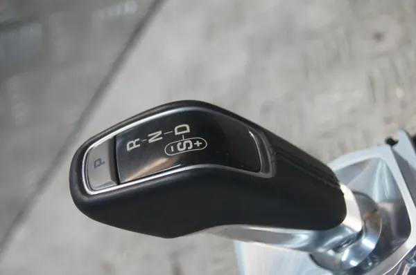 Jaguar F-TYPE X152 Pookknop - OEM Onderdeel image 3