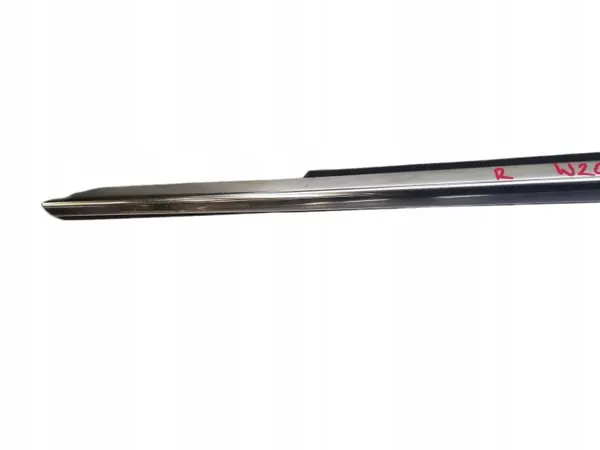 Liste de raclage droite Mercedes W207 OEM #281 image 3